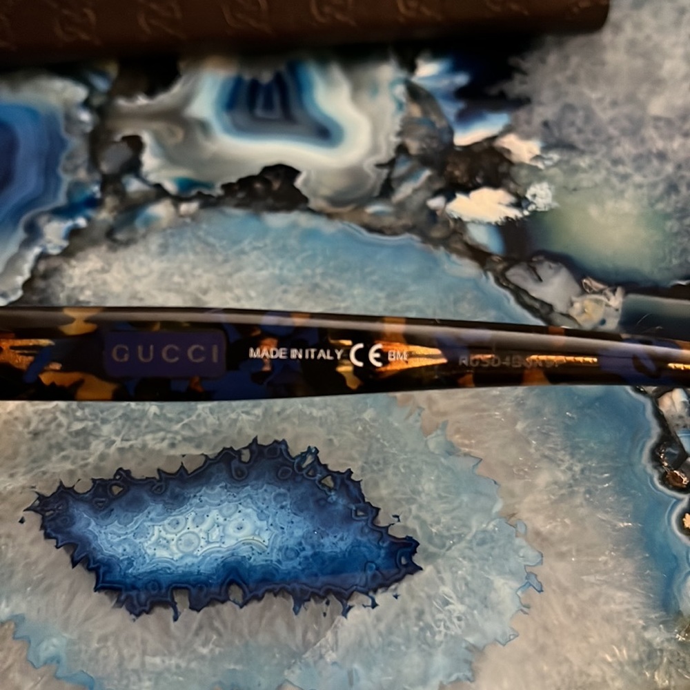 ✨SOLD✨Gucci Sunglasses - Picture 6 of 10